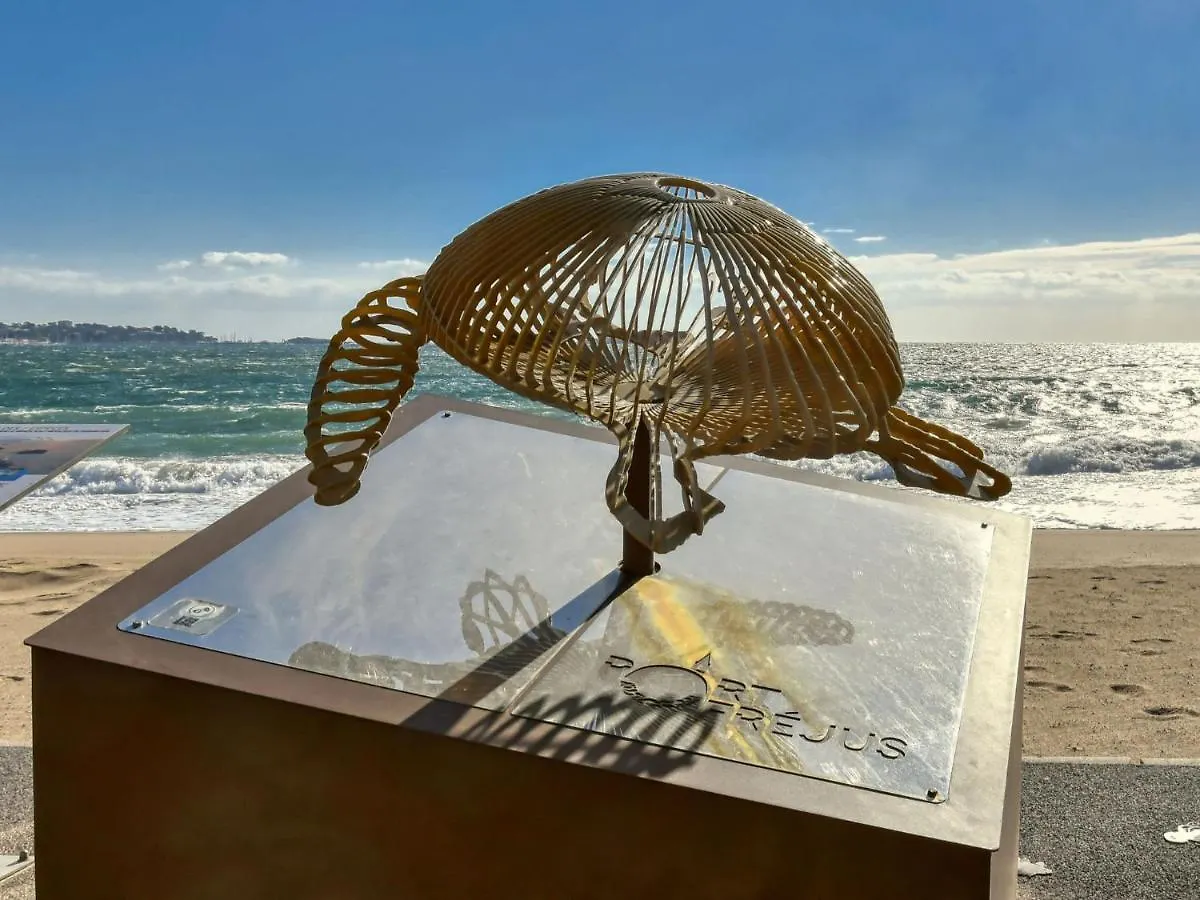 Apartment Quartier Latin-11 By Interhome Frejus